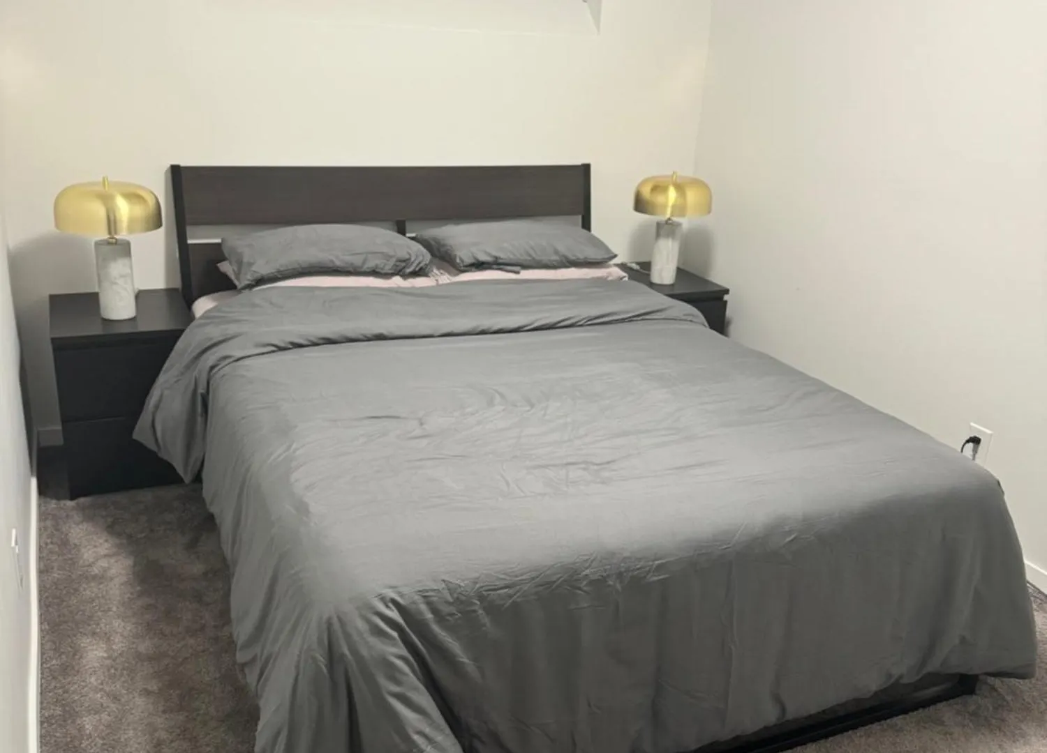 Entire Guest Suite In Winnipeg, Separate Entrance 0*, Winnipeg Canada